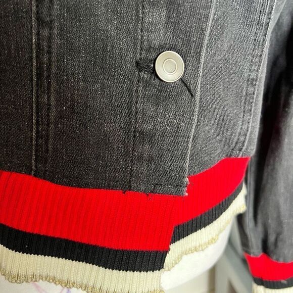 Design Lab Women's Ribbed Knit Hem Button Down Denim Jacket Black Red Medium - Picture 3 of 5